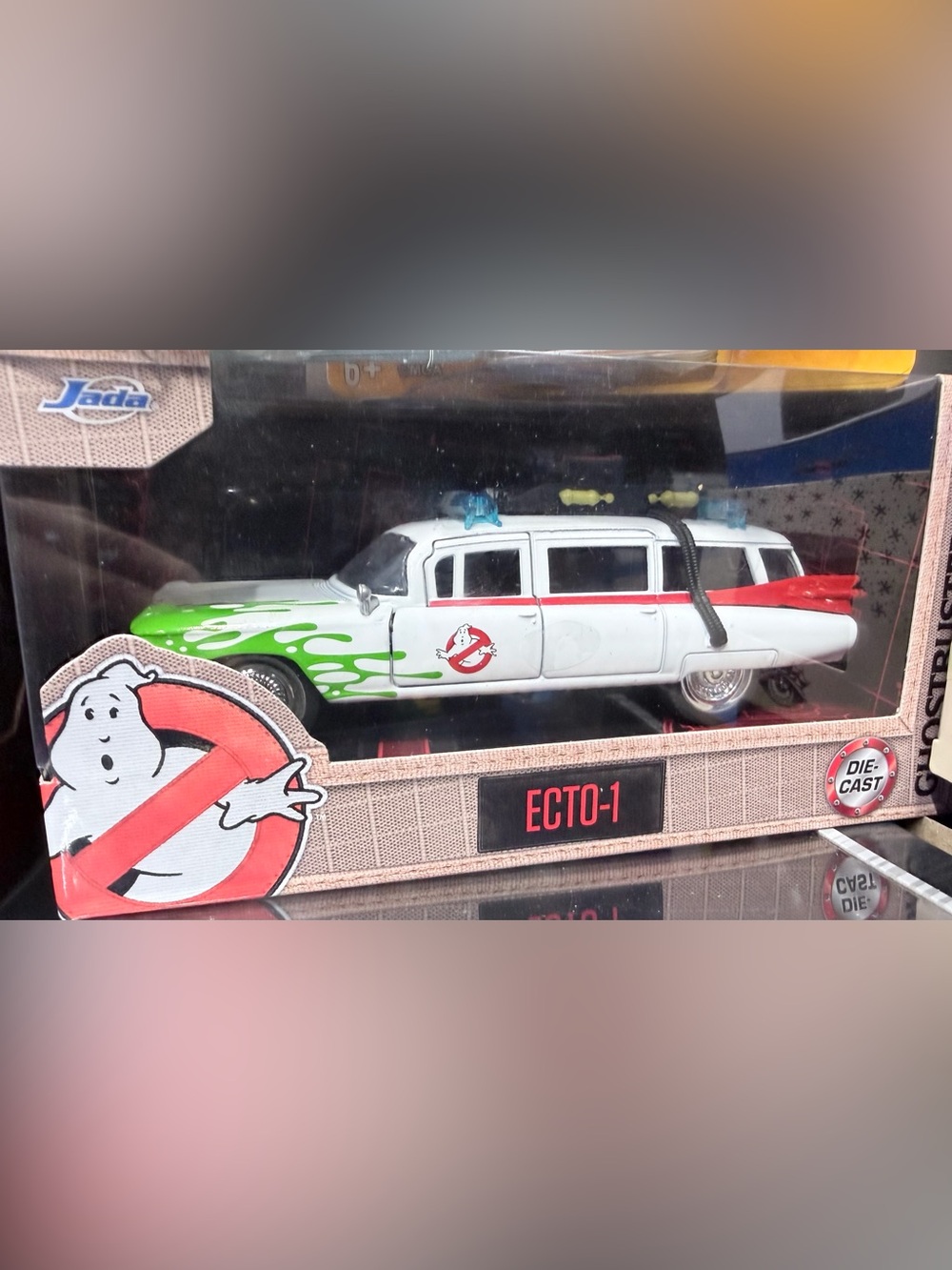 Jada ECTO-1 Die-Cast Kids Toy Car - White with Green and Red Accents